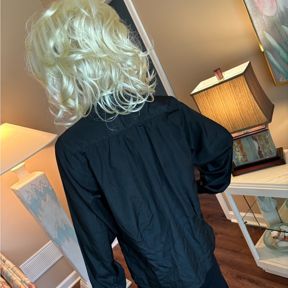 STUNNING, STYLISH & ELEGANT GIVENCHY TOP IN SUPERB CONDITION - Picture 2 of 9